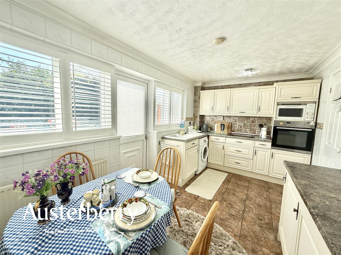 3 bed property in Orwell Drive, Stoke-On-Trent
